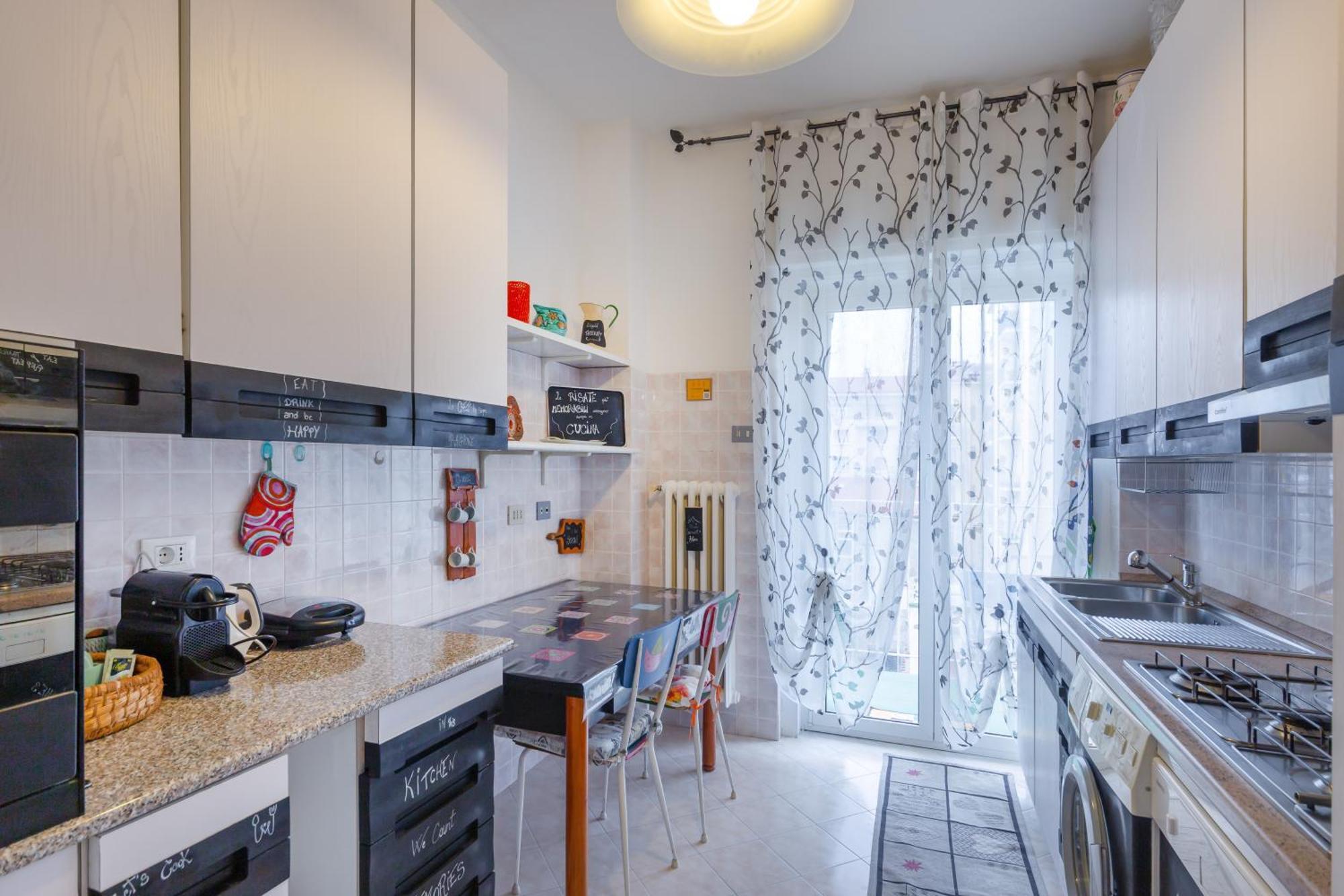 Lodge&Art Hostel Триест Экстерьер фото